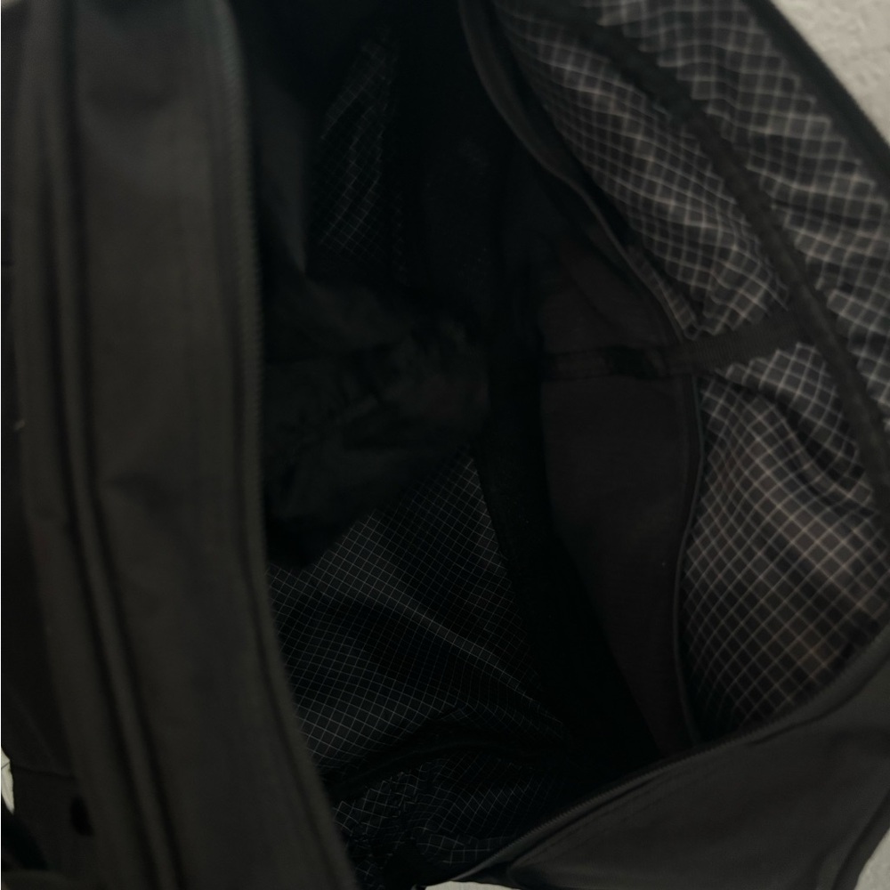 Vooray Gym Bag – Black with White Stripes – Compact Duffel with Shoe Compartment - Picture 6 of 10